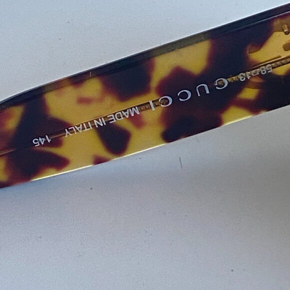 Authentic Gucci Women’s Tortoiseshell Sunglasses - Picture 9 of 10